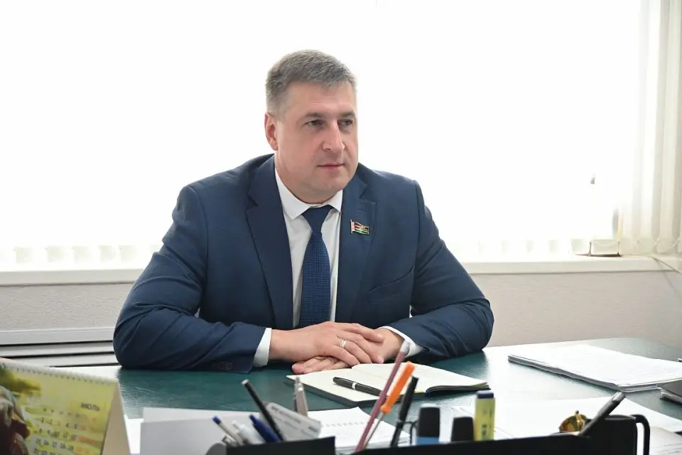 17 июня прямую телефонную линию проведет депутат Палаты представителей Национального собрания Республики Беларусь Давыдов Сергей Николаевич