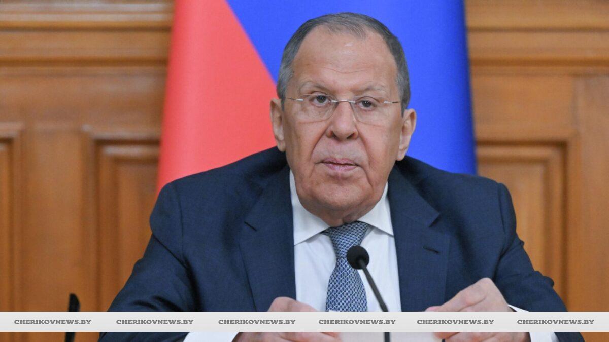 Лавров: Путин готов встретиться с Зеленским, но есть нюанс