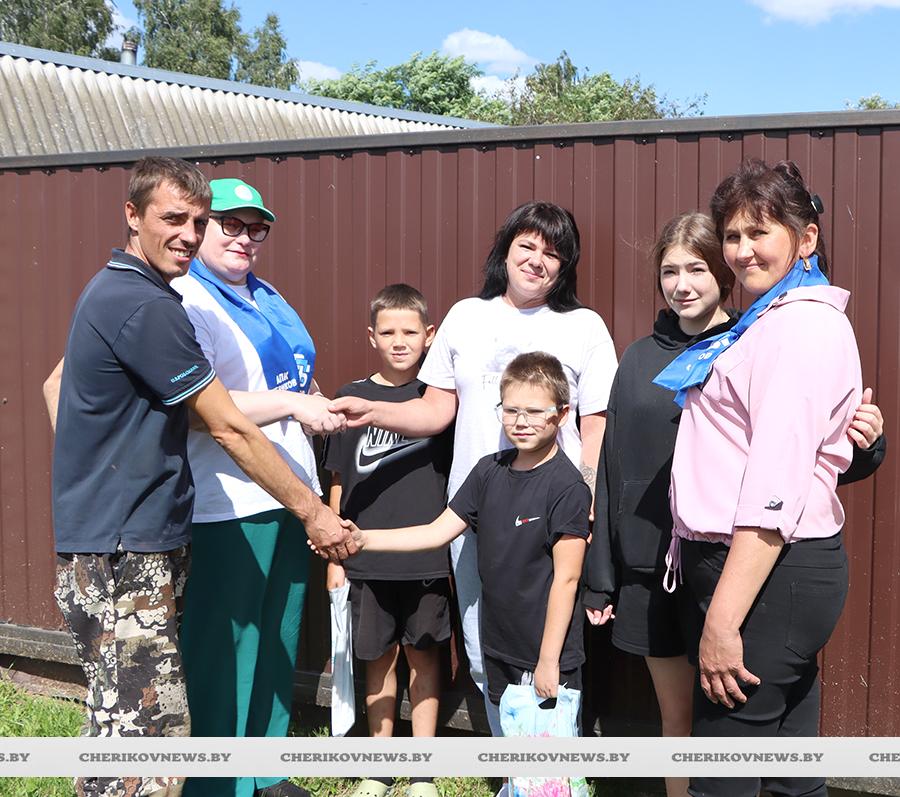 Профсоюзы Чериковщины присоединились к республиканской акции «Профсоюзы -детям»