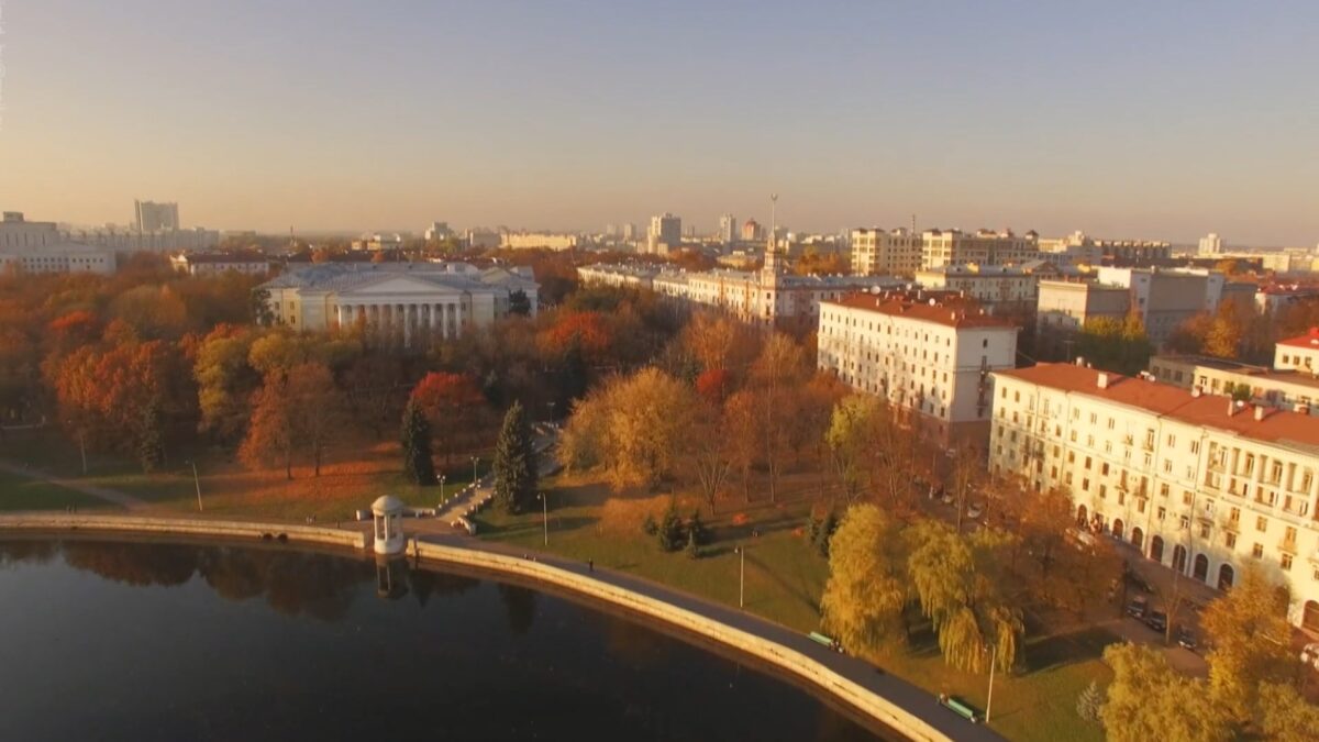 Минск вошел в рейтинг лучших городов мира для пеших прогулок
