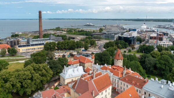 Финны подключаются к защите воздушного пространства Эстонии
