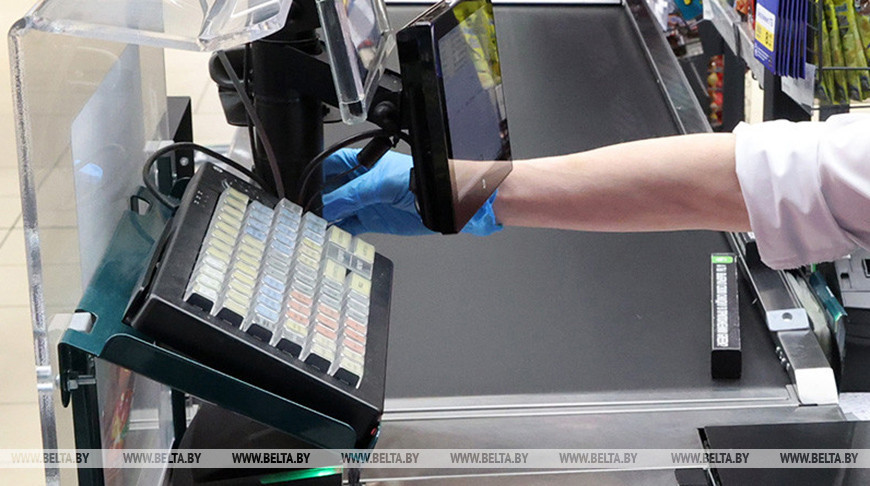 В магазинах Могилевской области продавали просрочку и завышали цену в 3,3 раза