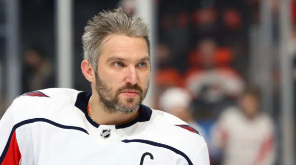 Овечкин забил рекордный 900-й гол в НХЛ