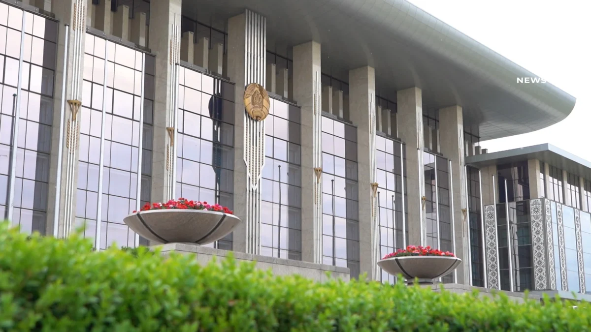 Президент Беларуси назначил Романа Бродова членом Совета Республики Национального собрания