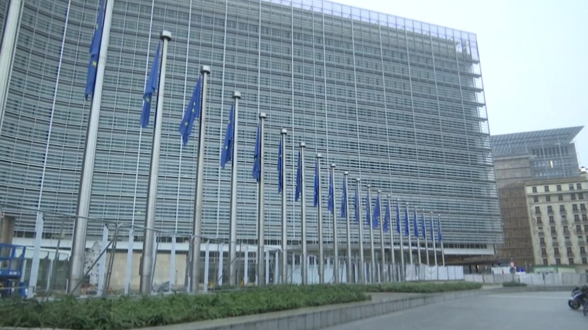 ЕС пытается сорвать мирный процесс и конфисковать российские деньги