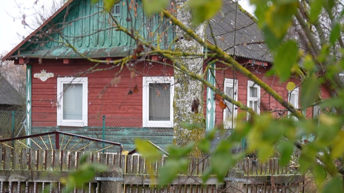 Как купить пустующий дом, рассказали в Госкомимуществе