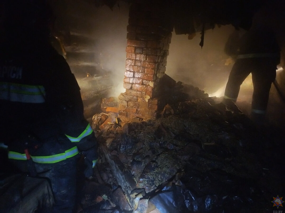 В Кричевском районе пожилой мужчина едва не лишился дома из-за треснувшей печи