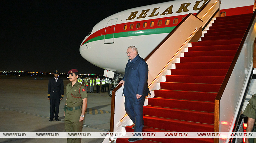 Президент Беларуси находится в Омане с рабочим визитом