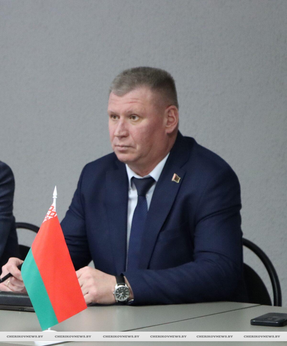 Встреча с молодыми строителями