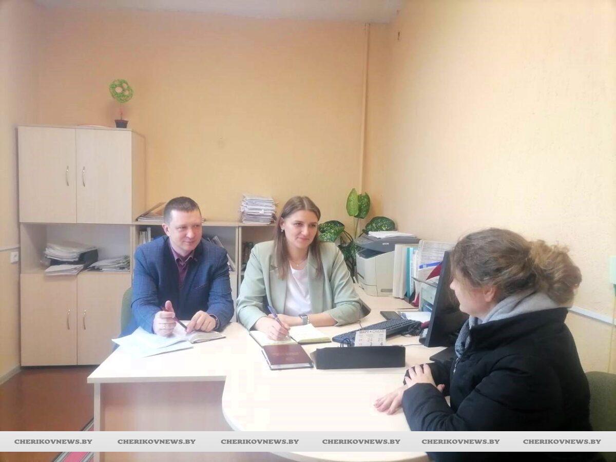 Правовой приём граждан: прокурор и профсоюз ответили на вопросы жителей Черикова о трудовых правах