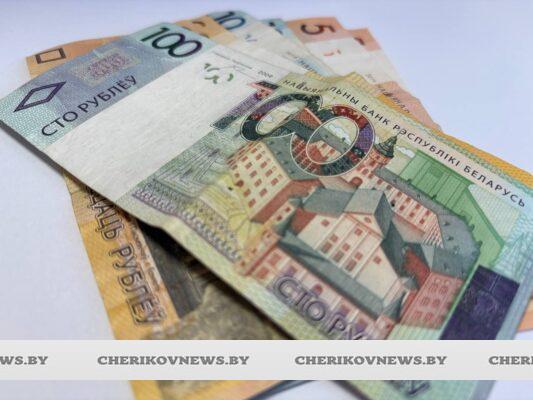 Белстат назвал сферы с самыми высокими зарплатами