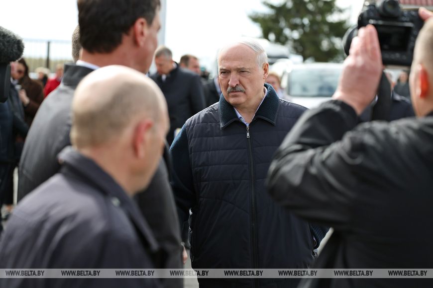 Лукашенко: должна быть железная дисциплина, если мы хотим выжить