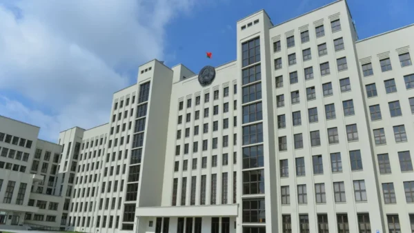 Совместное заседание двух палат парламента Беларуси пройдет 9 июня