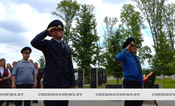 В День памяти и скорби чериковляне почтили память павших героев