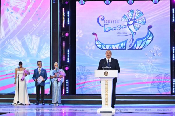 Лукашенко: творческие люди в Беларуси всегда смогут найти возможности для реализации