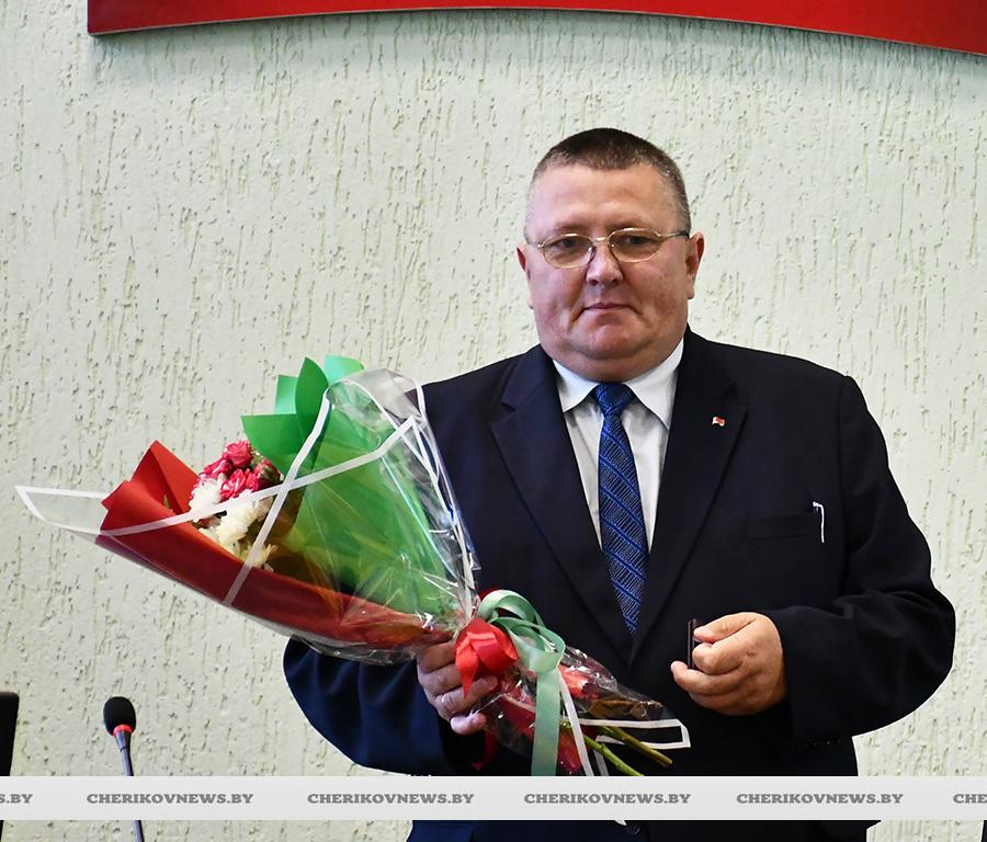 Назначен первый заместитель председателя Чериковского райисполкома — начальник управления по сельскому хозяйству и продовольствию