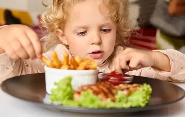 Съесть «что-то не то» рискует каждый десятый житель планеты