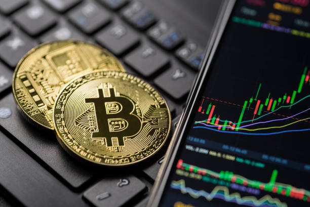 Биткоин на пике: рекорд 2026 года и осторожные прогнозы трейдеров